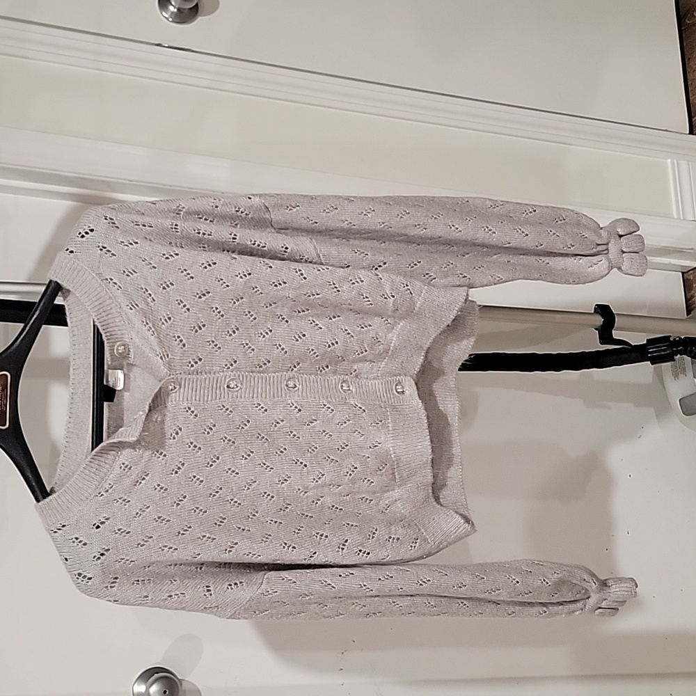 Cropped knit button up
